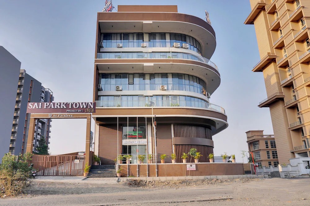 Hotel Sky Inn